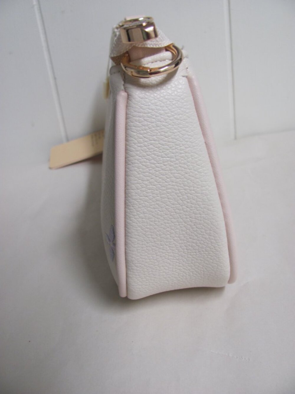 COW & KITTY LIMITED EDITION CROSSBODY PURSE NWT - Picture 6 of 16